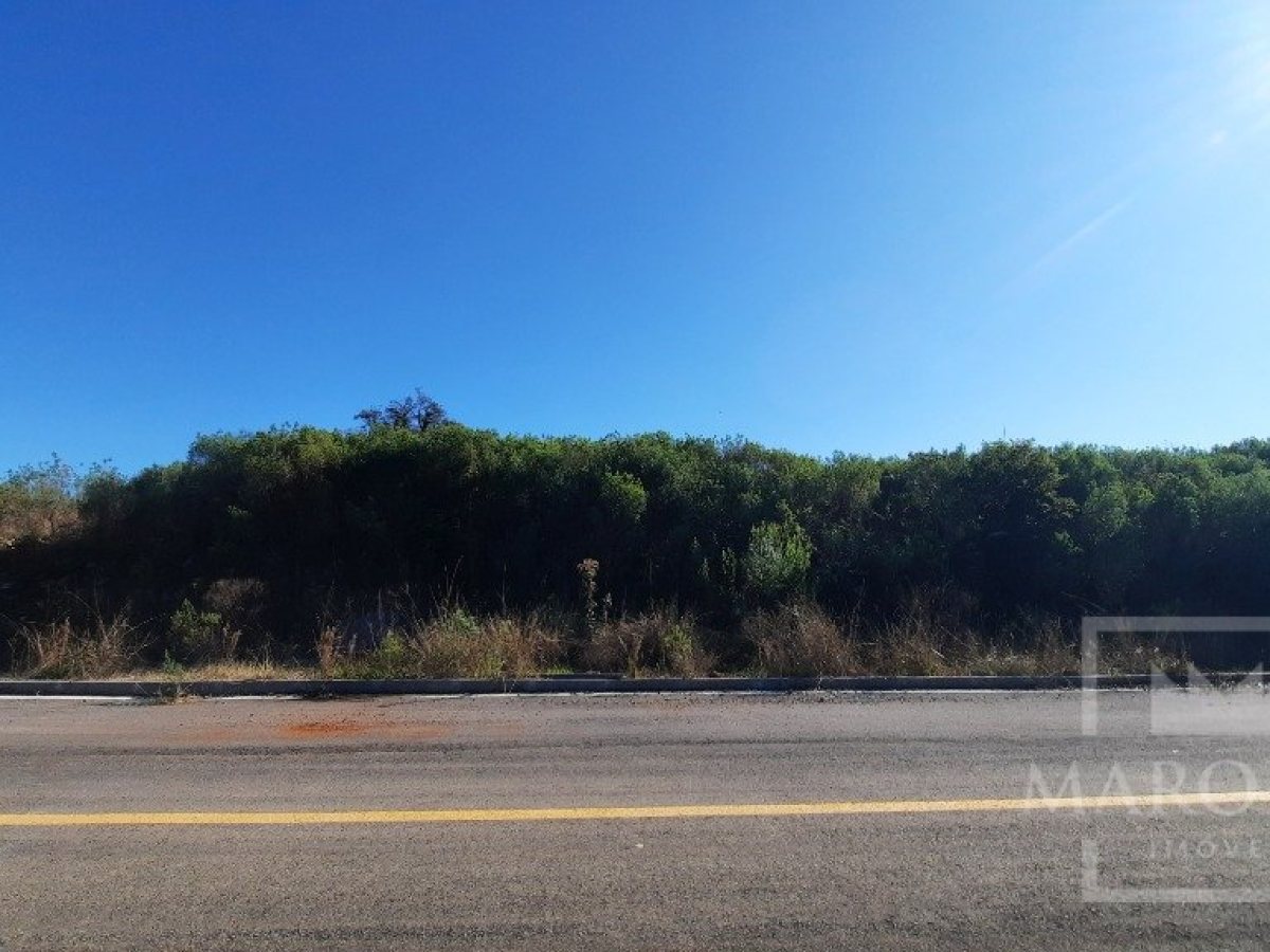 Terreno com 808m², Nao suíte, no bairro Centro em Marau