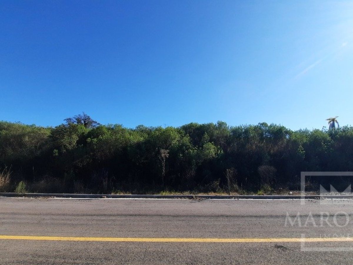 Terreno com 808m², Nao suíte, no bairro Loteamento Altos da Montanha em Marau