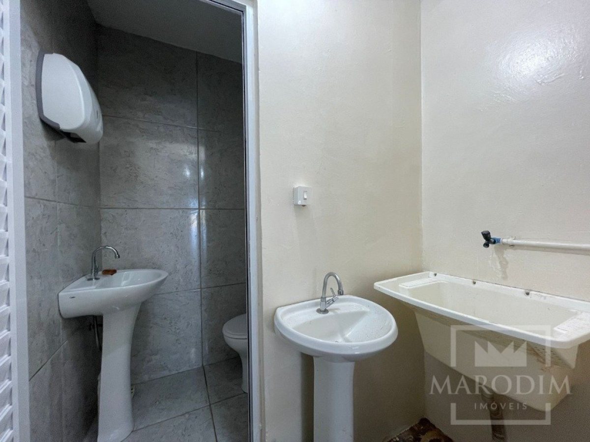 Pavilhão com 1000m², Nao suíte, no bairro Centro em Marau