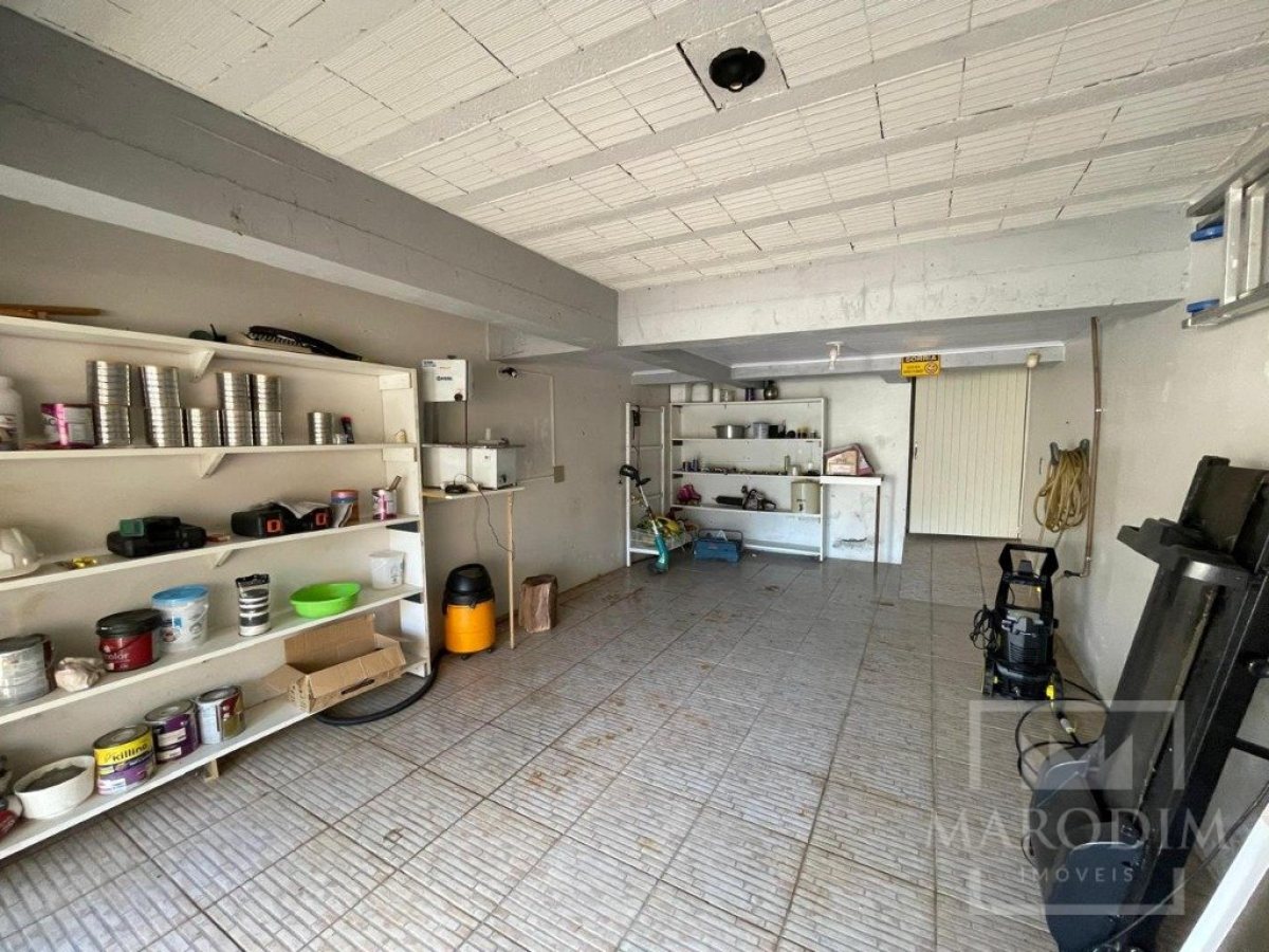 Casa comercial com 458m², Nao suíte, no bairro São  Cristóvão em Marau