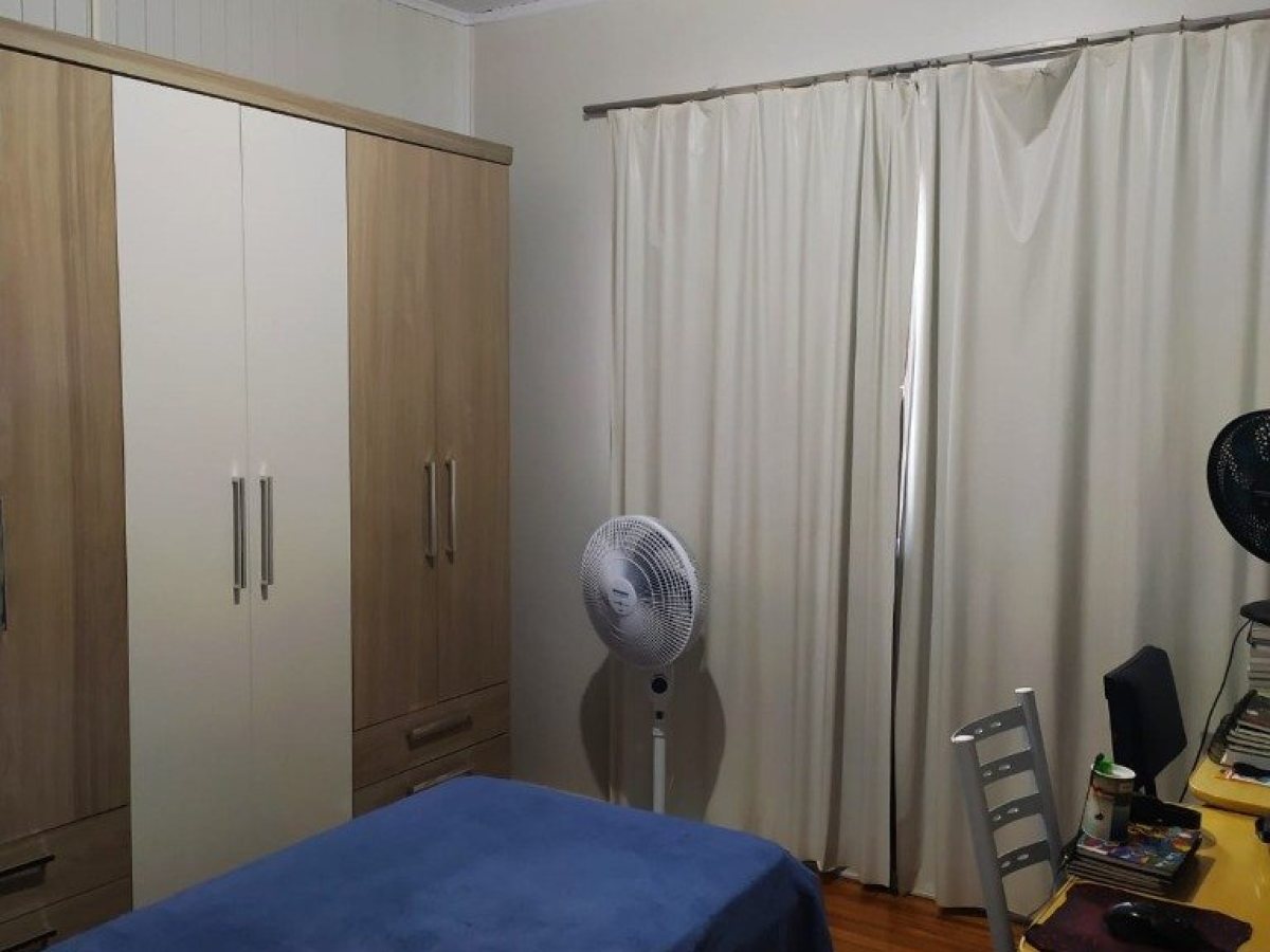 Casa com 234m², 5 dormitórios, Nao suíte, 1 vaga, no bairro Progesso em Marau