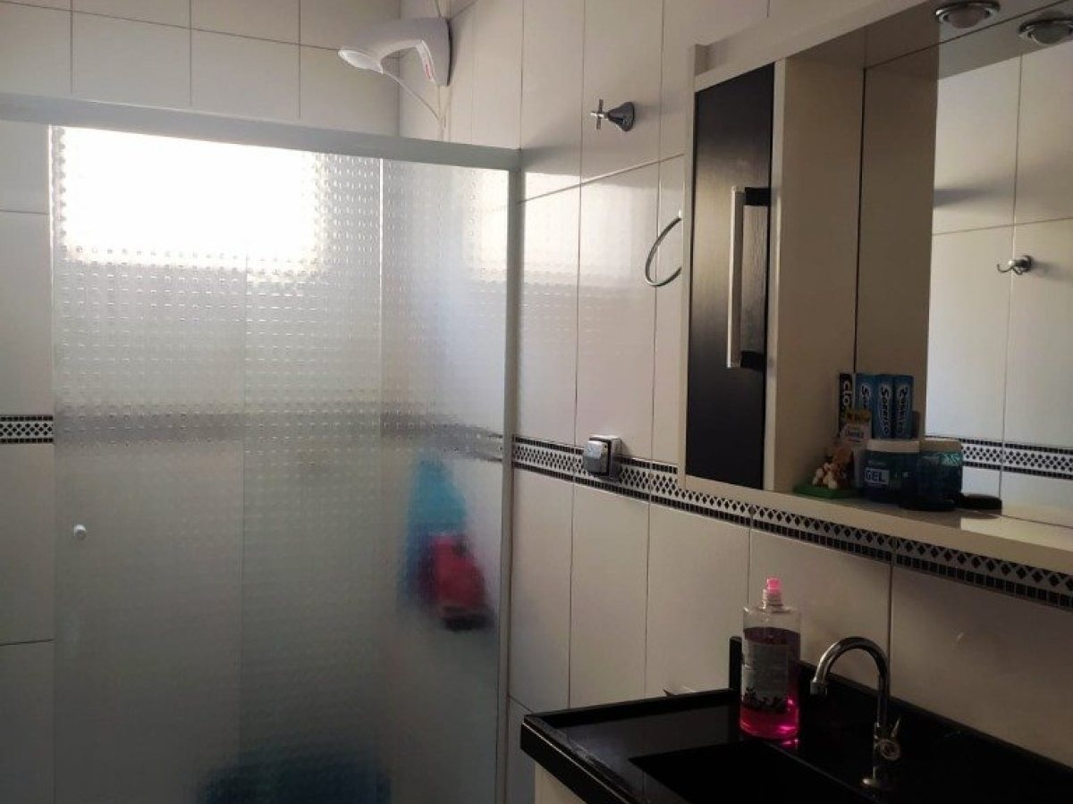 Casa com 234m², 5 dormitórios, Nao suíte, 1 vaga, no bairro Progesso em Marau