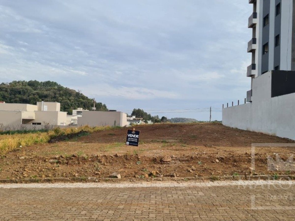 Terreno com 420m², Nao suíte, no bairro Guadalupe em Marau