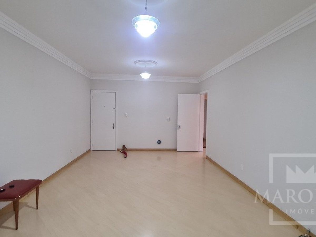 Apartamento com 107m², 3 dormitórios, Sim suíte, 1 vaga, no bairro Centro em Marau
