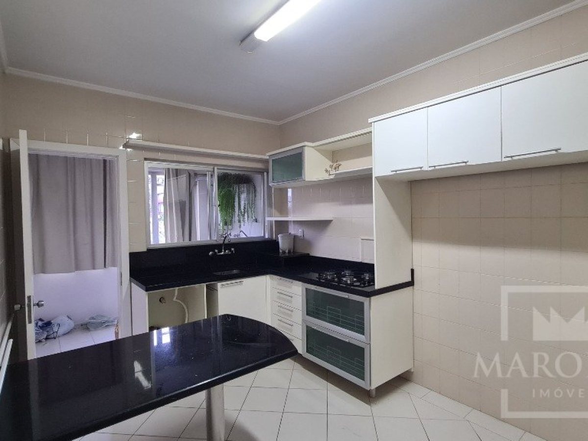 Apartamento com 107m², 3 dormitórios, Sim suíte, 1 vaga, no bairro Centro em Marau