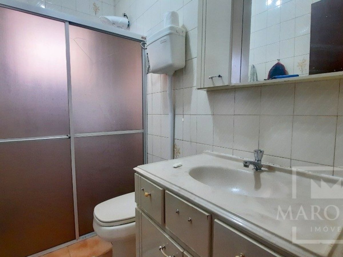 Casa com 184m², 4 dormitórios, Nao suíte, 3 vagas, no bairro Bosque em Marau