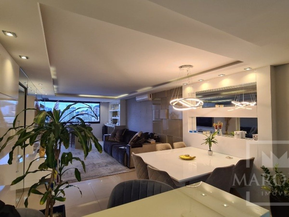 Apartamento com 119m², 2 dormitórios, Sim suíte, 2 vagas, no bairro Centro em Marau