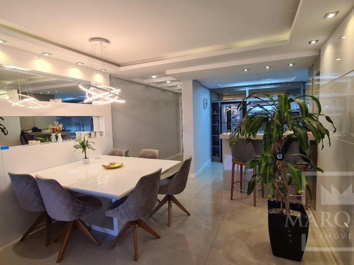 Apartamento com 119m², 2 dormitórios, Sim suíte, 2 vagas, no bairro Centro em Marau