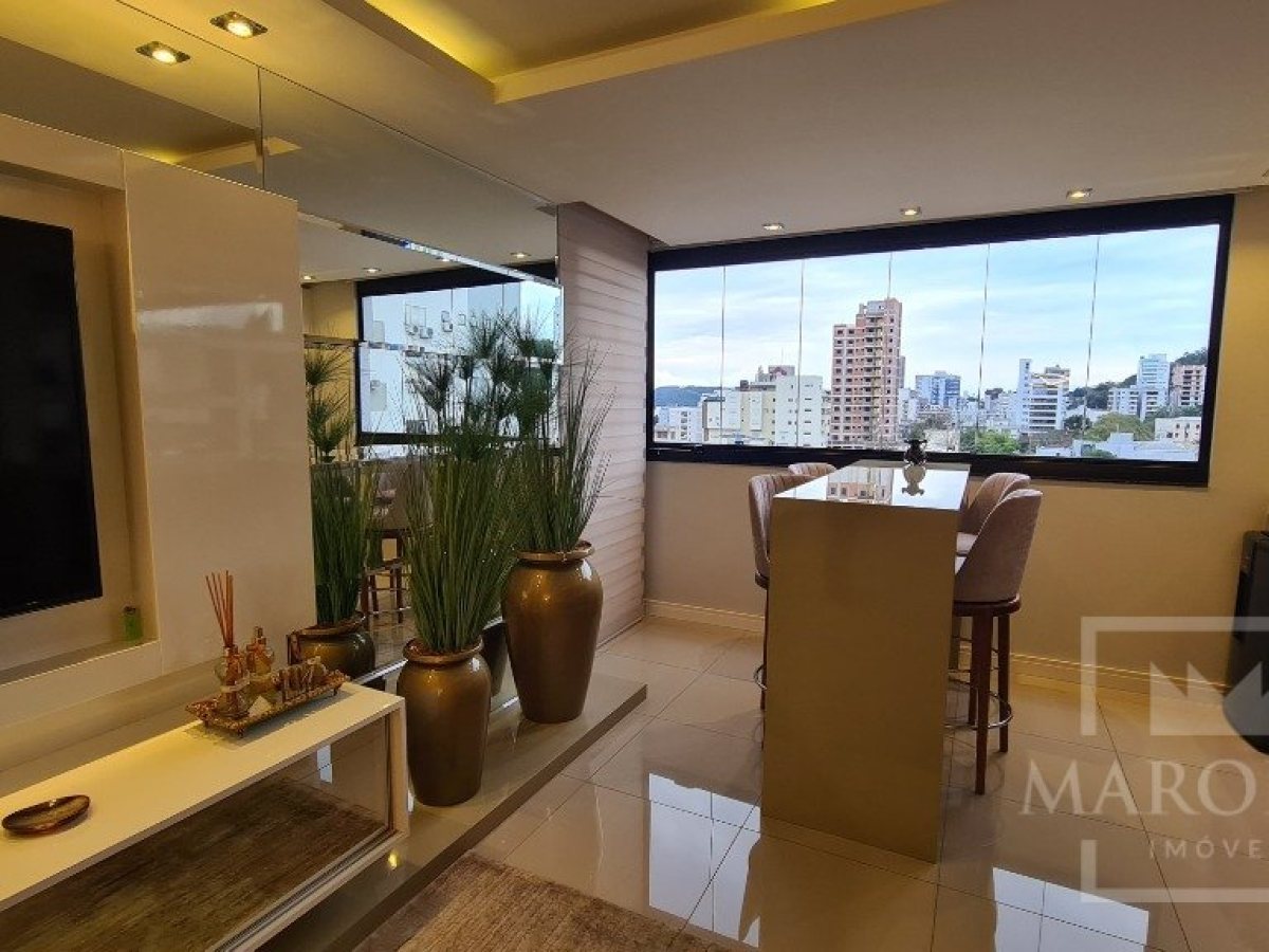 Apartamento com 119m², 2 dormitórios, Sim suíte, 2 vagas, no bairro Centro em Marau