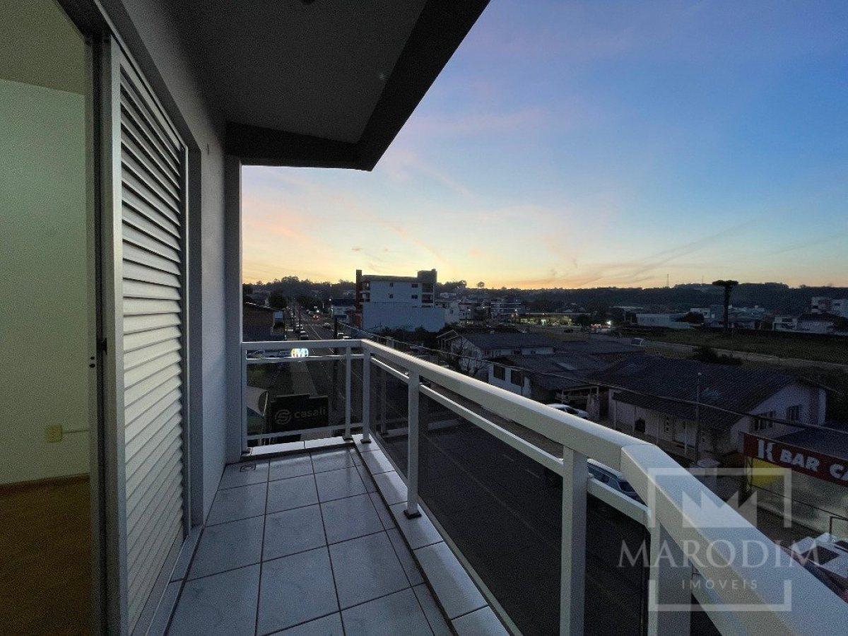 Apartamento com 70m², 2 dormitórios, Nao suíte, 1 vaga, no bairro Progresso em Marau