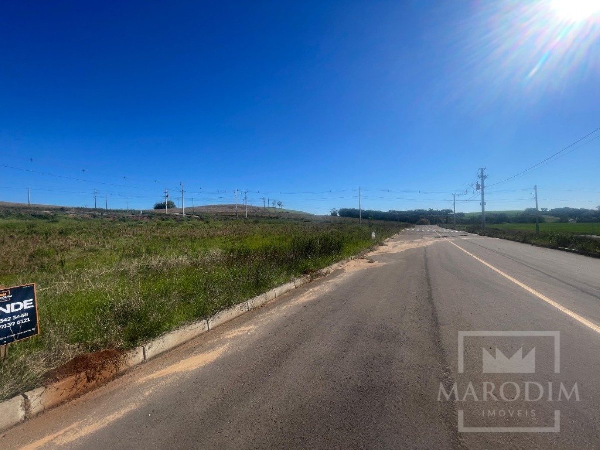 Terreno com 300m², Nao suíte, no bairro Loteamento São Gabriel em Marau