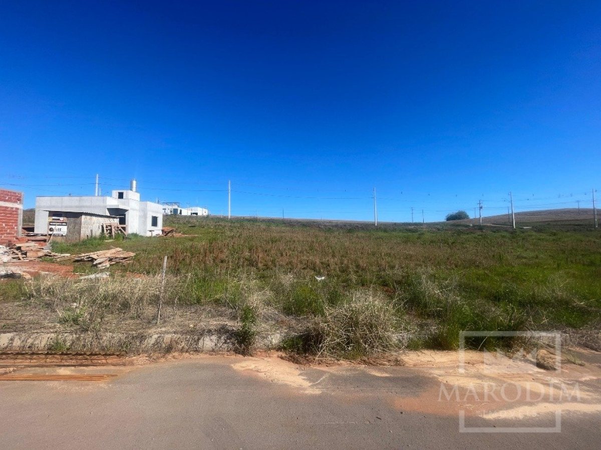 Terreno com 300m², Nao suíte, no bairro Loteamento São Gabriel em Marau