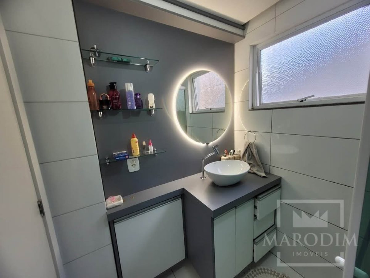 Apartamento com 50m², 2 dormitórios, Nao suíte, 1 vaga, no bairro Bairro Borges de Medeiros em Marau