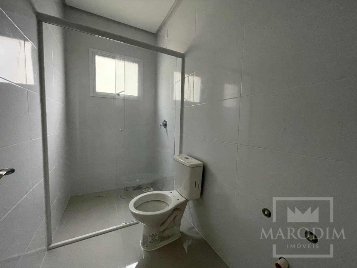 Apartamento com 112m², 3 dormitórios, Nao suíte, 1 vaga, no bairro Centro em Marau