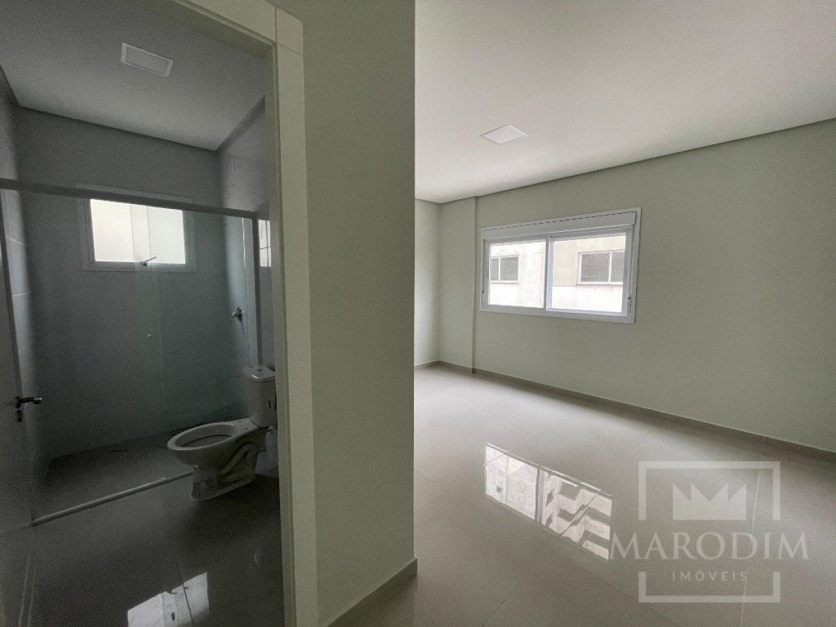 Apartamento com 112m², 3 dormitórios, Nao suíte, 1 vaga, no bairro Centro em Marau