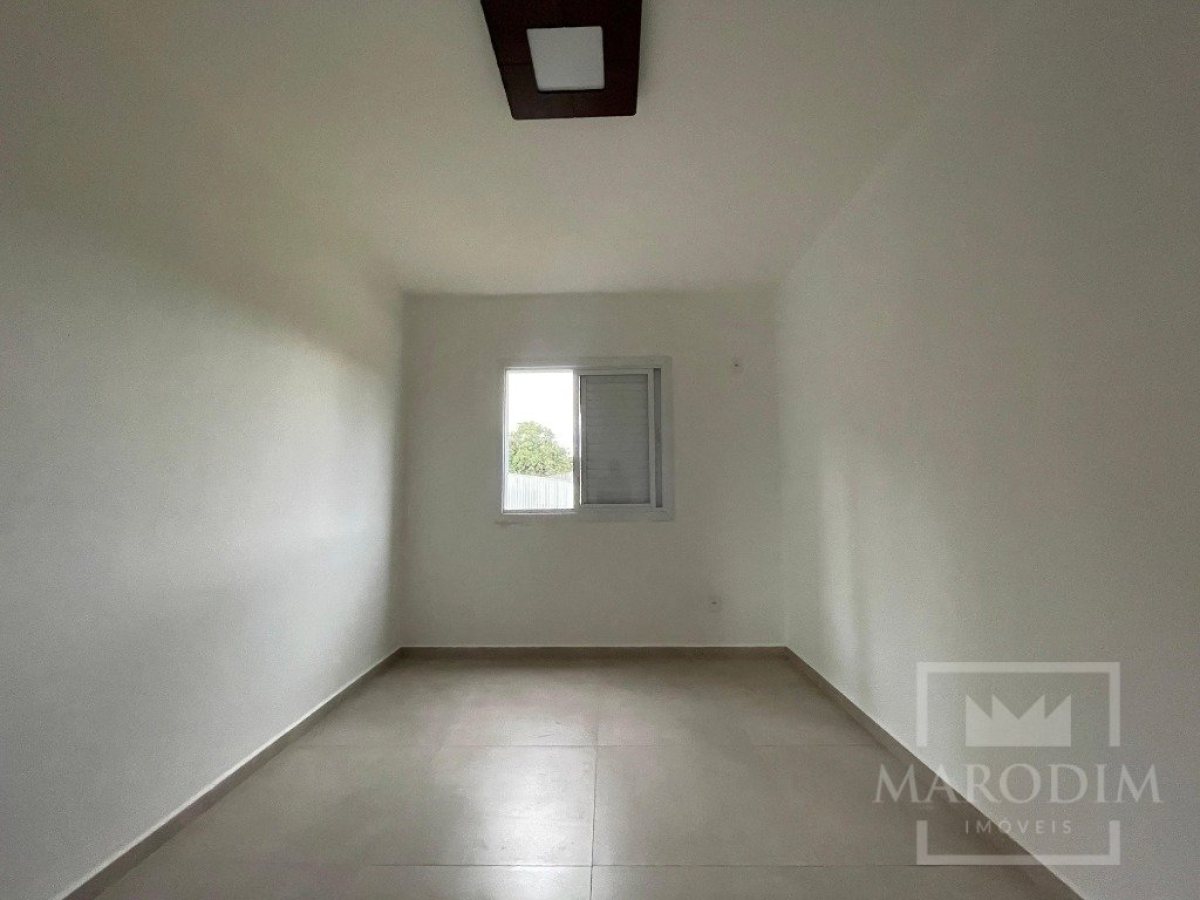 Apartamento com 53m², 2 dormitórios, Nao suíte, 1 vaga, no bairro Loteamento Busnello em Marau