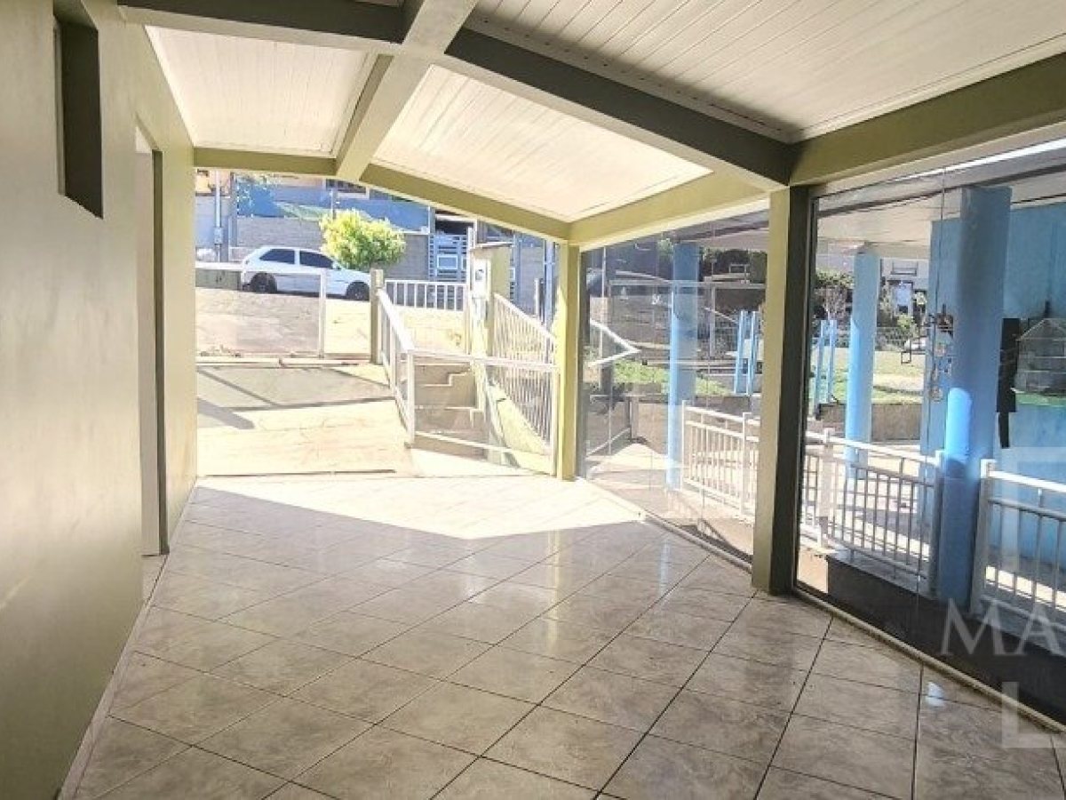 Casa com 94m², Nao suíte, no bairro Facchini em Marau