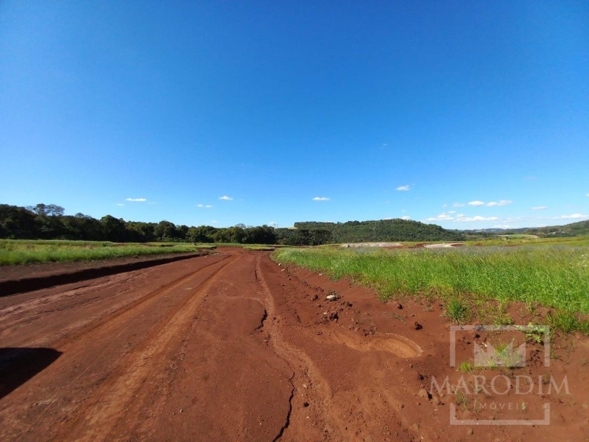 Terreno com 300m², Nao suíte, no bairro Loteamento Residencial Cidade Nova em Marau