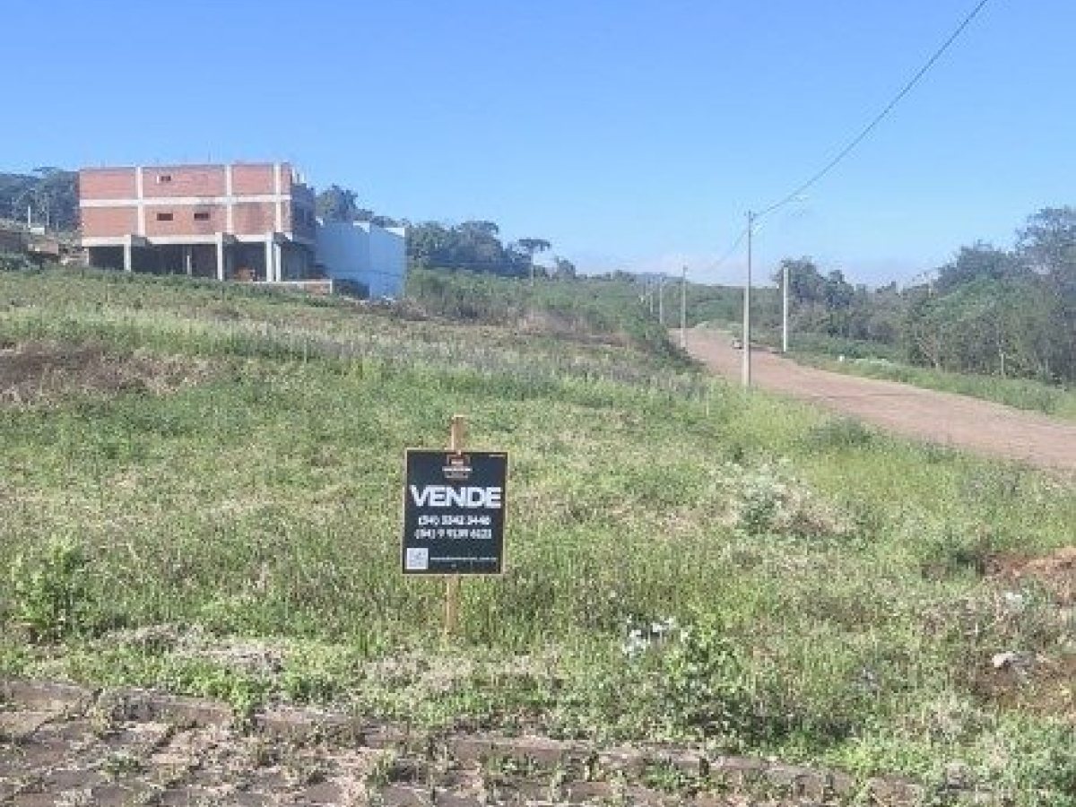Terreno com 300m², Nao suíte, no bairro Vivere em Marau