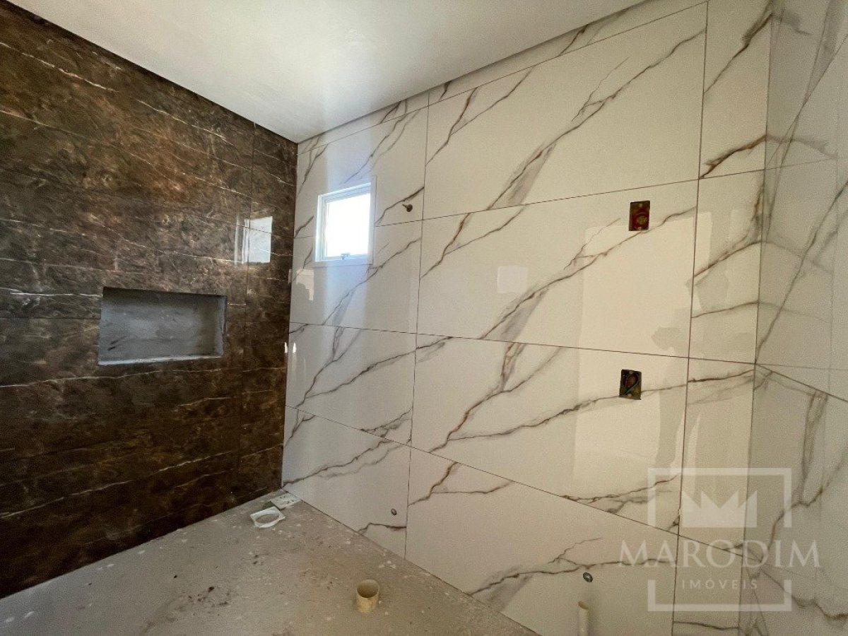 Casa com 130m², 3 dormitórios, Sim suíte, 2 vagas, no bairro Santa Lucia em Marau