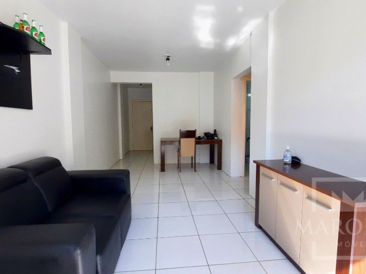 Apartamento com 65m², 2 dormitórios, Nao suíte, 1 vaga, no bairro Centro em Marau