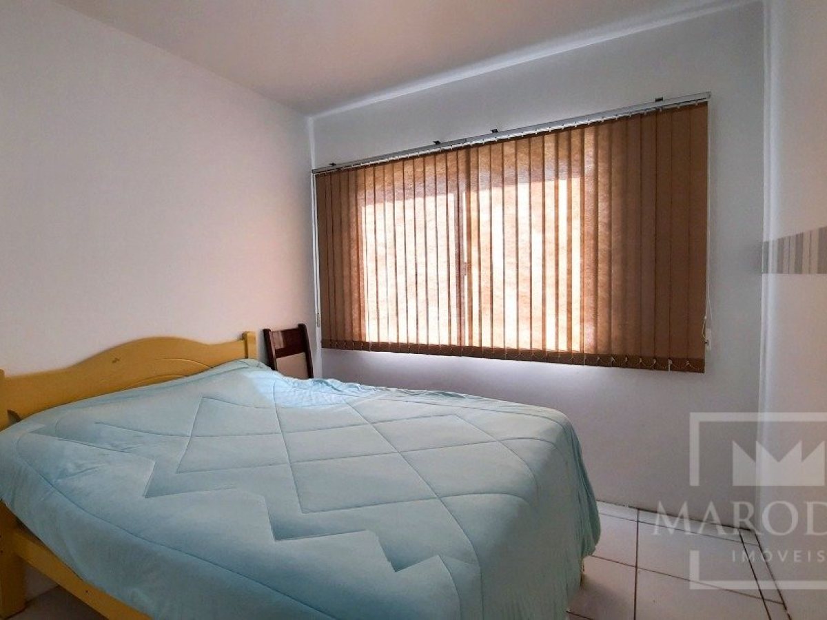 Apartamento com 65m², 2 dormitórios, Nao suíte, 1 vaga, no bairro Centro em Marau