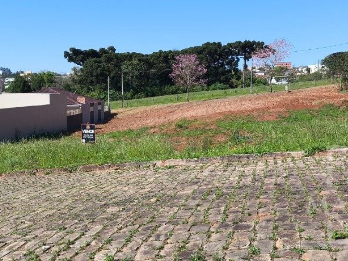 Terreno com 307m², Nao suíte, no bairro Residencial Villa Bella em Marau