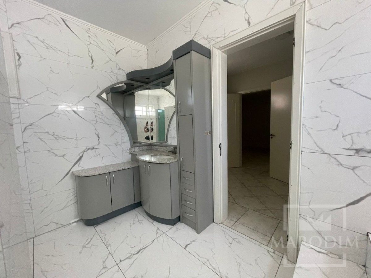 Casa com 293m², 3 dormitórios, Nao suíte, 1 vaga, no bairro Bosque em Marau