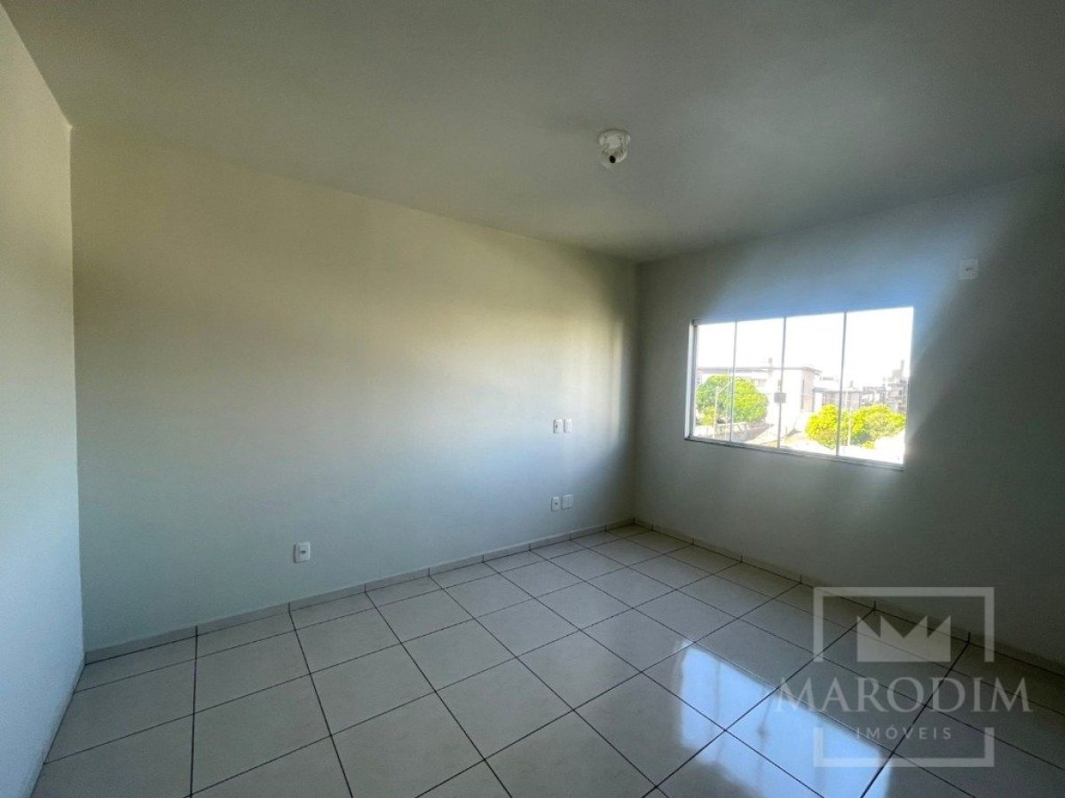 Apartamento com 80m², 2 dormitórios, Nao suíte, no bairro Bosque em Marau