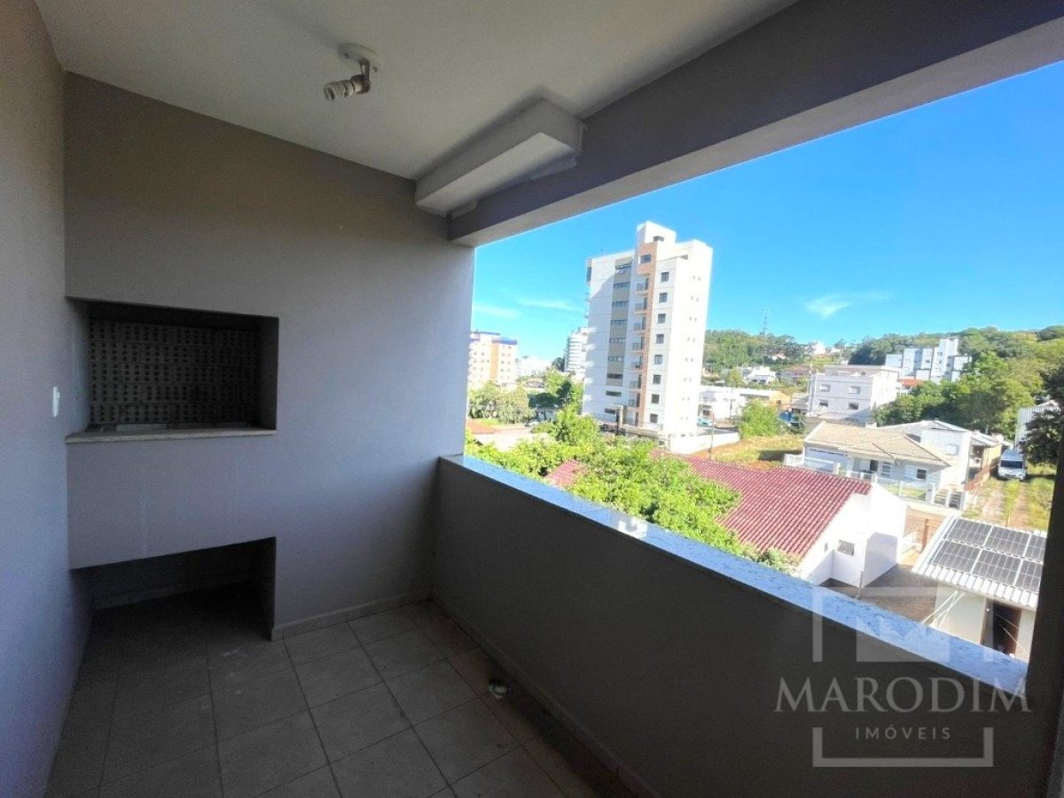 Apartamento com 80m², 2 dormitórios, Nao suíte, no bairro Bosque em Marau