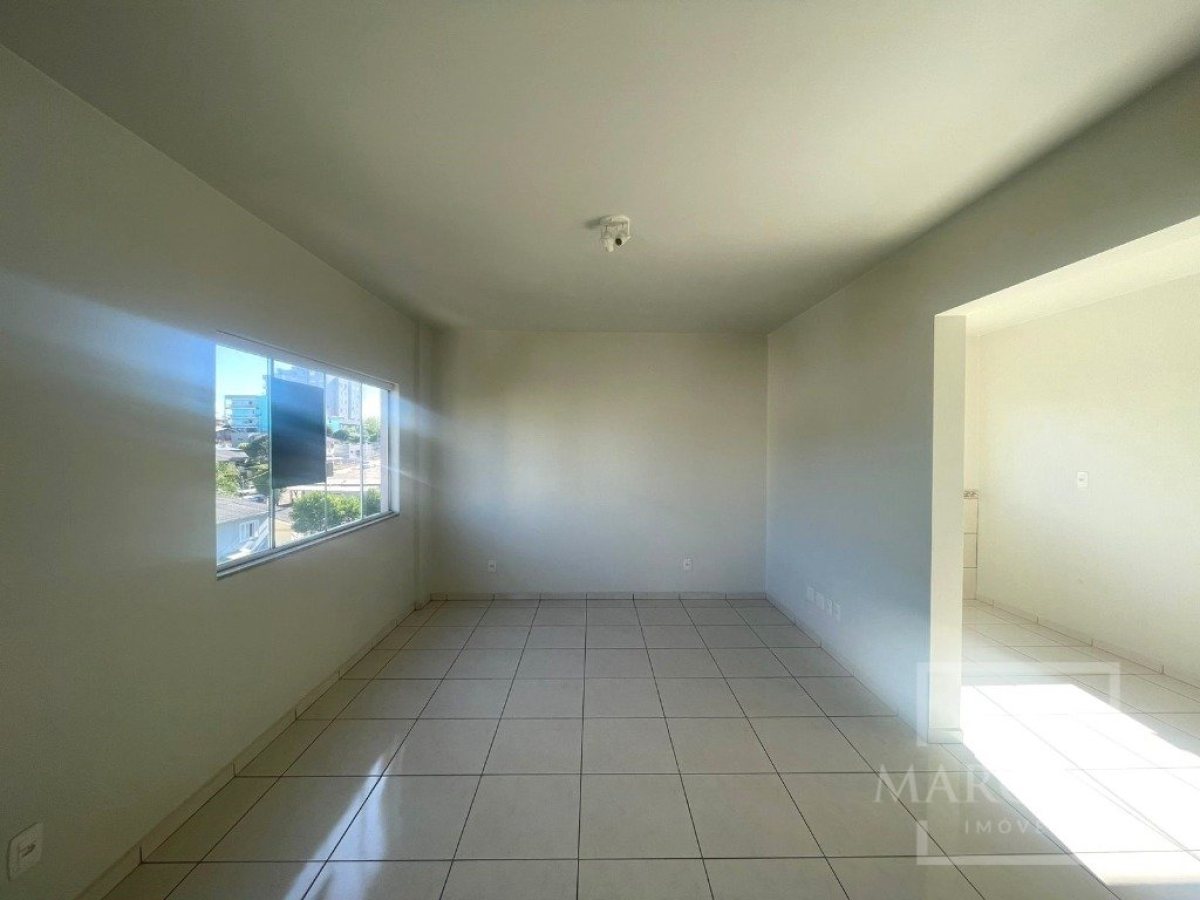 Apartamento com 80m², 2 dormitórios, Nao suíte, no bairro Bosque em Marau