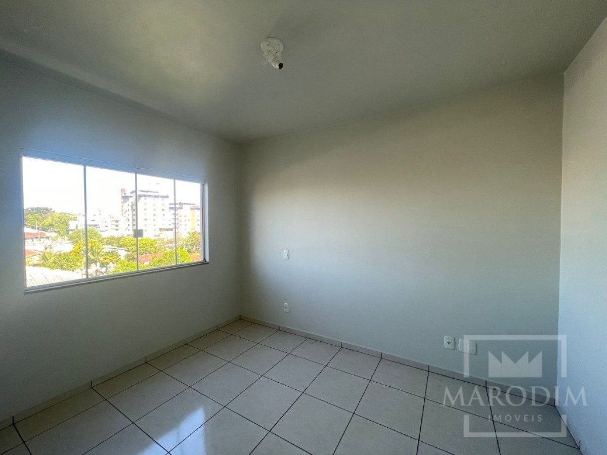 Apartamento com 80m², 2 dormitórios, Nao suíte, no bairro Bosque em Marau