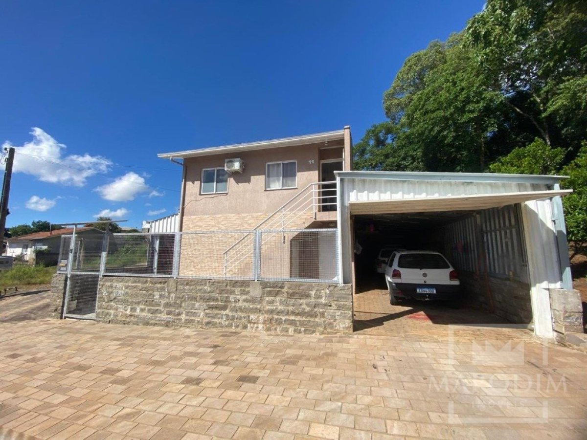 Casa com 90m², 3 dormitórios, Nao suíte, 2 vagas, no bairro Jardim  América em Marau