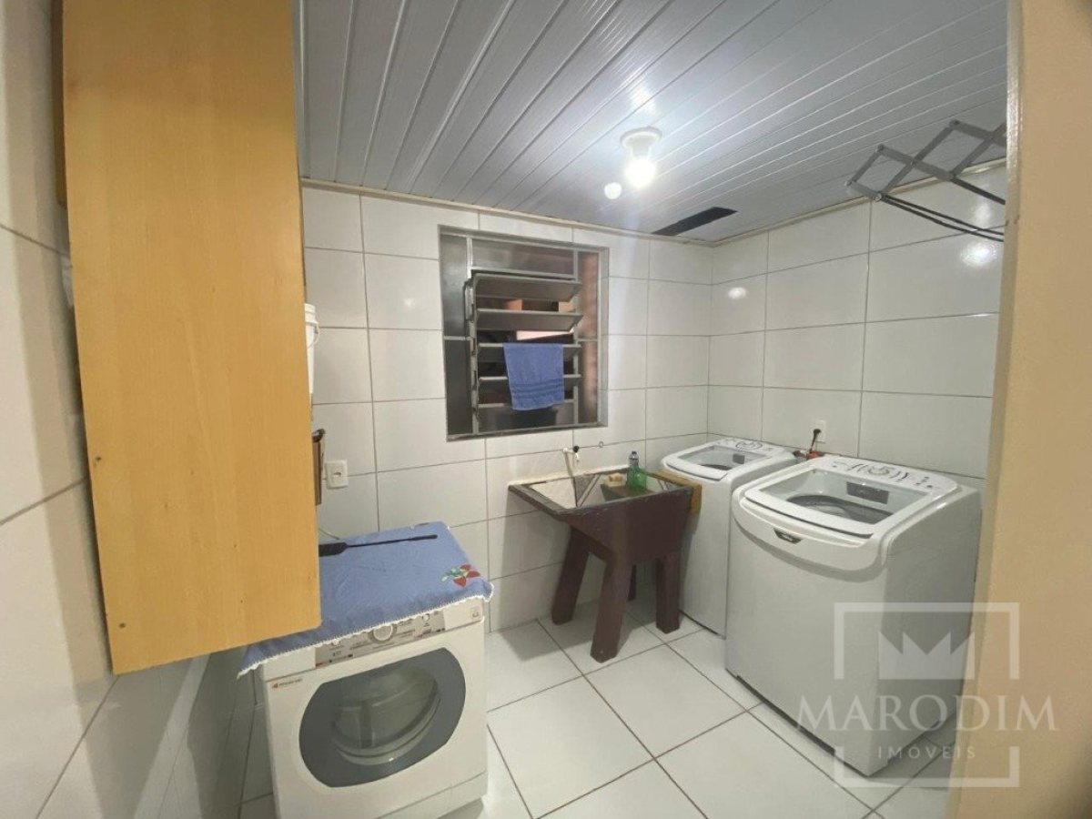 Casa com 90m², 3 dormitórios, Nao suíte, 2 vagas, no bairro Jardim  América em Marau