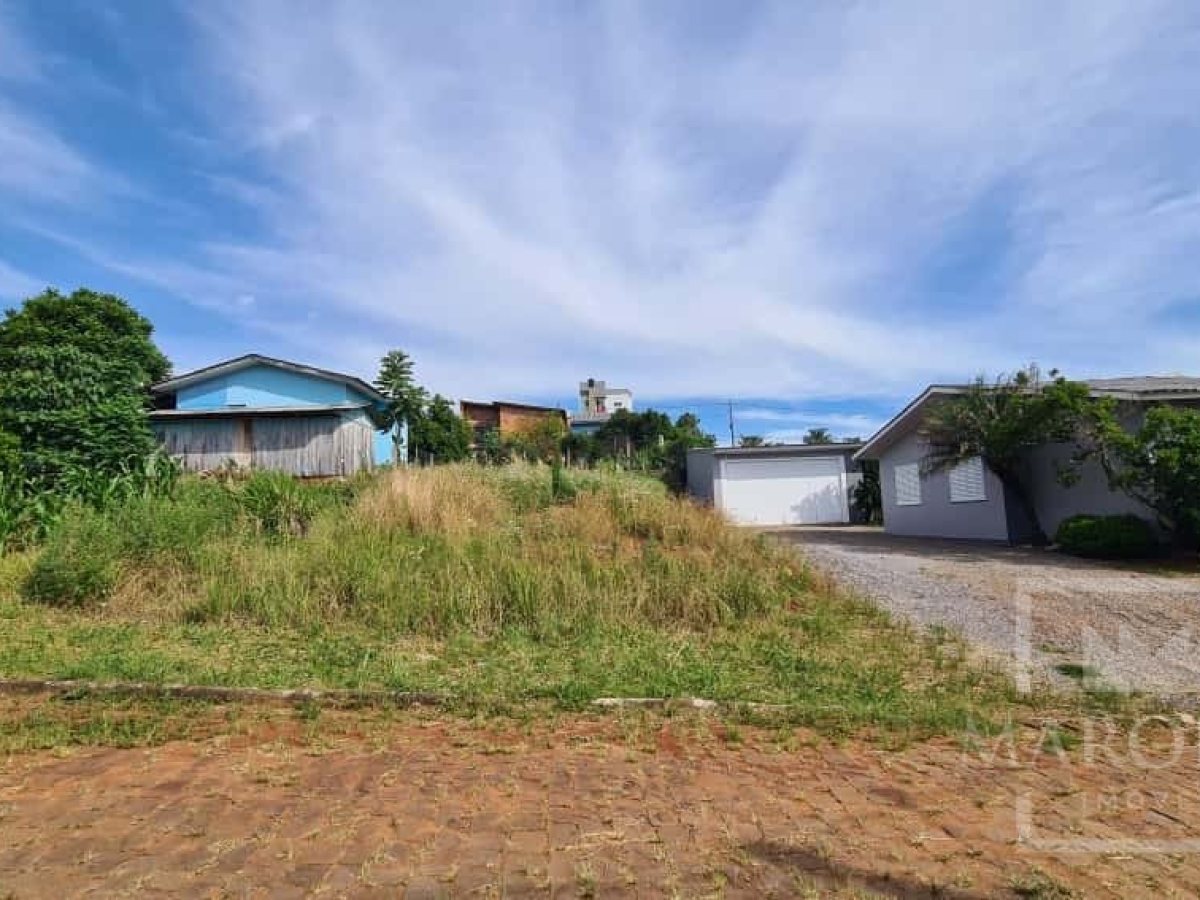 Terreno com 300m², Nao suíte, no bairro Colinas Nova Marau em Marau