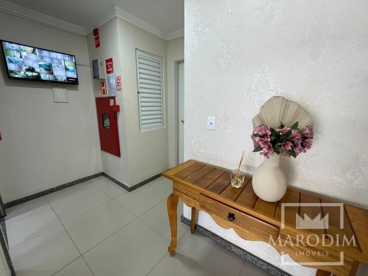 Apartamento com 79m², 2 dormitórios, Nao suíte, 1 vaga, no bairro Borges em Marau