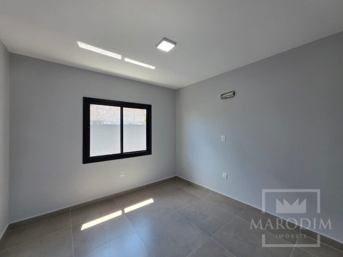 Casa com 130m², 3 dormitórios, Sim suíte, 2 vagas, no bairro Villa Bella em Marau