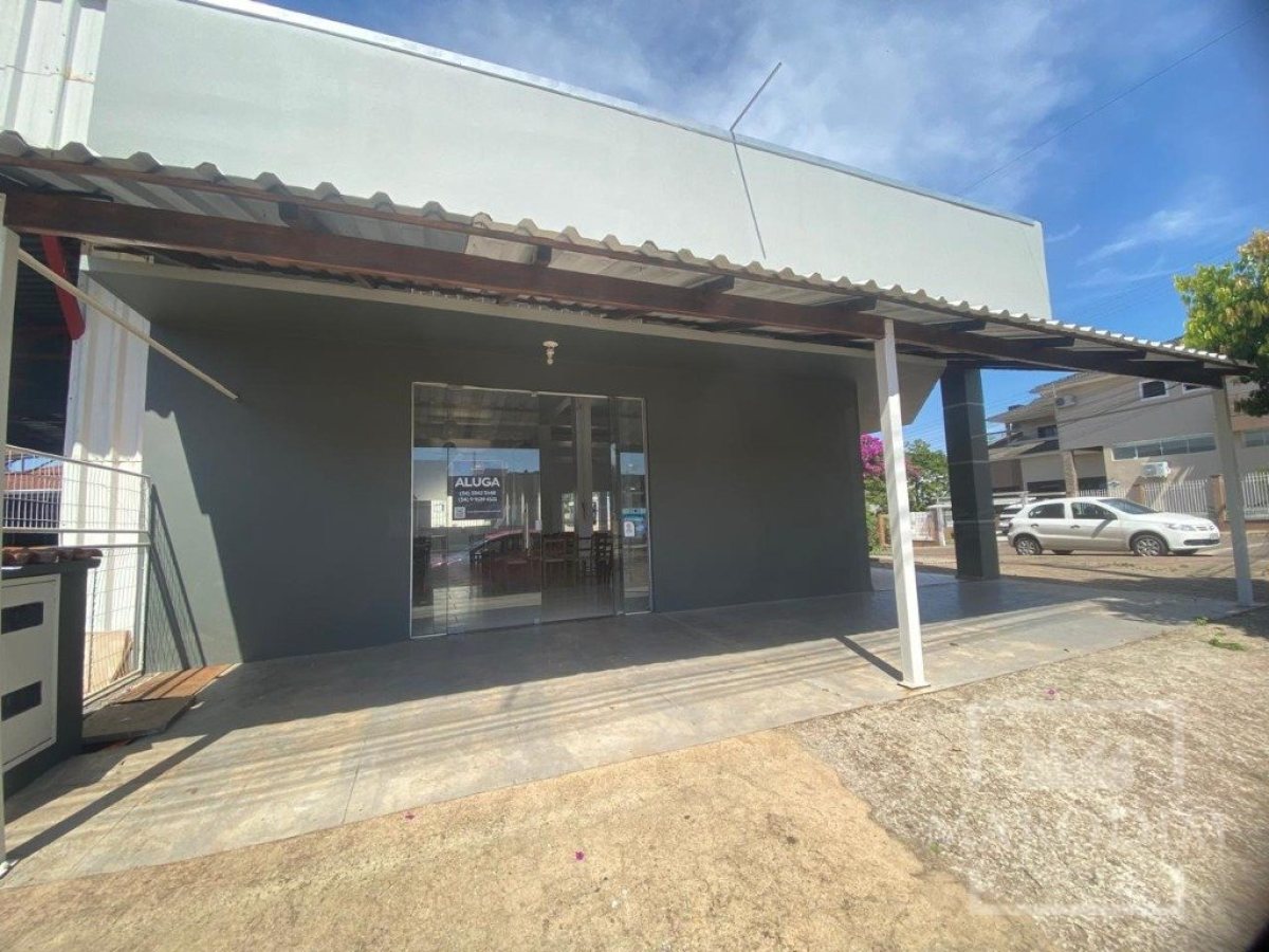 Salas/Conjuntos com 209m², Nao suíte, no bairro Portal do Sol em Marau