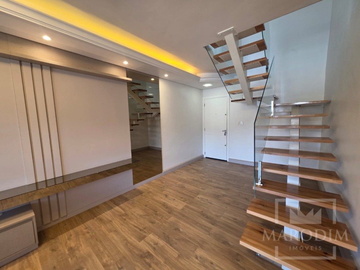 Cobertura com 240m², 3 dormitórios, Nao suíte, 2 vagas, no bairro Centro em Marau