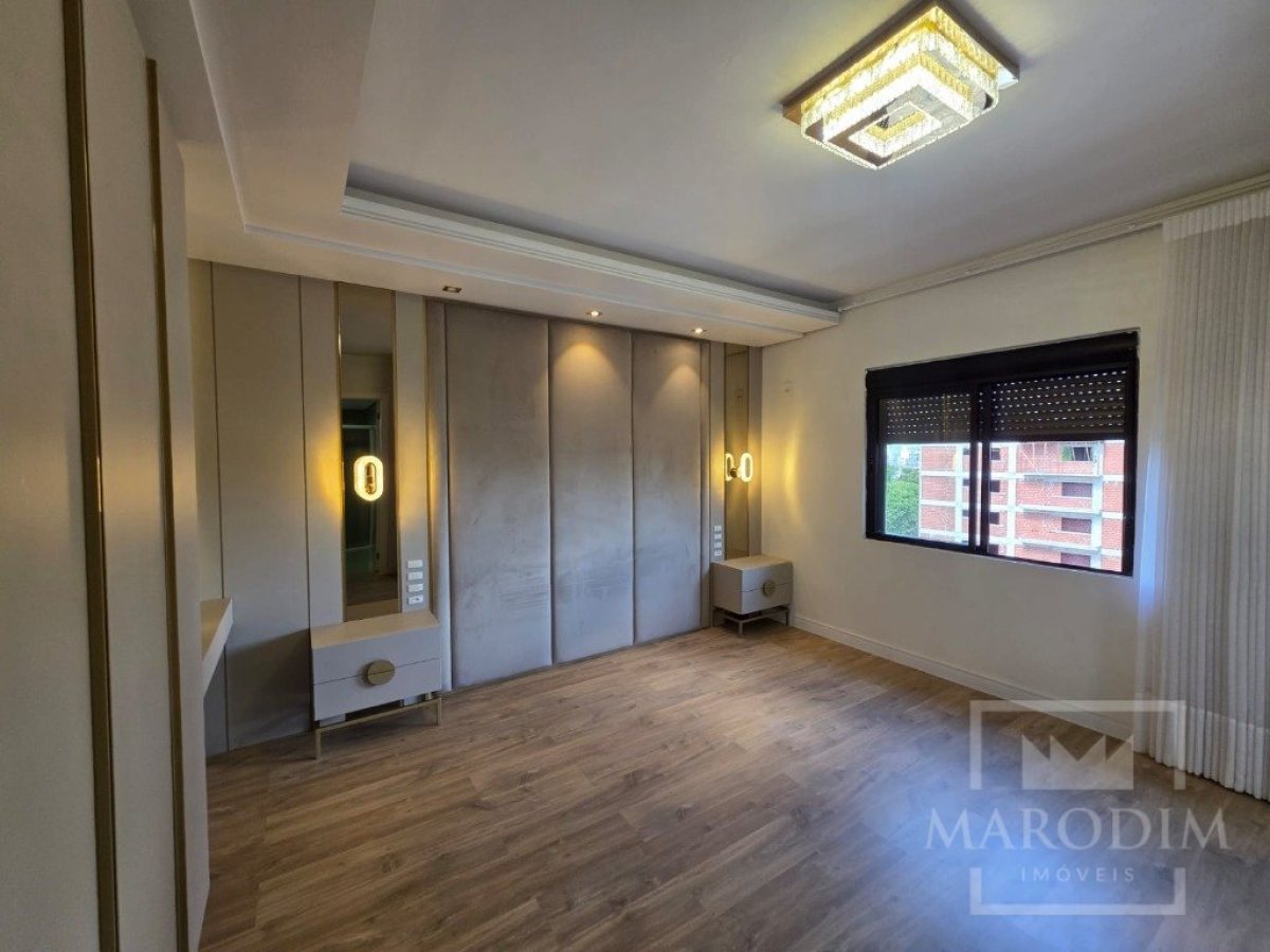 Cobertura com 240m², 3 dormitórios, Nao suíte, 2 vagas, no bairro Centro em Marau