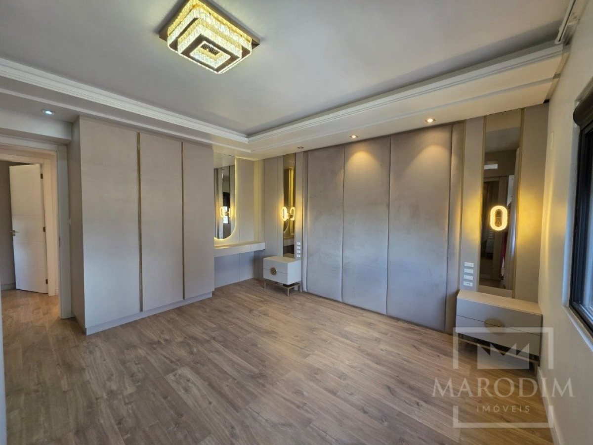 Cobertura com 240m², 3 dormitórios, Nao suíte, 2 vagas, no bairro Centro em Marau