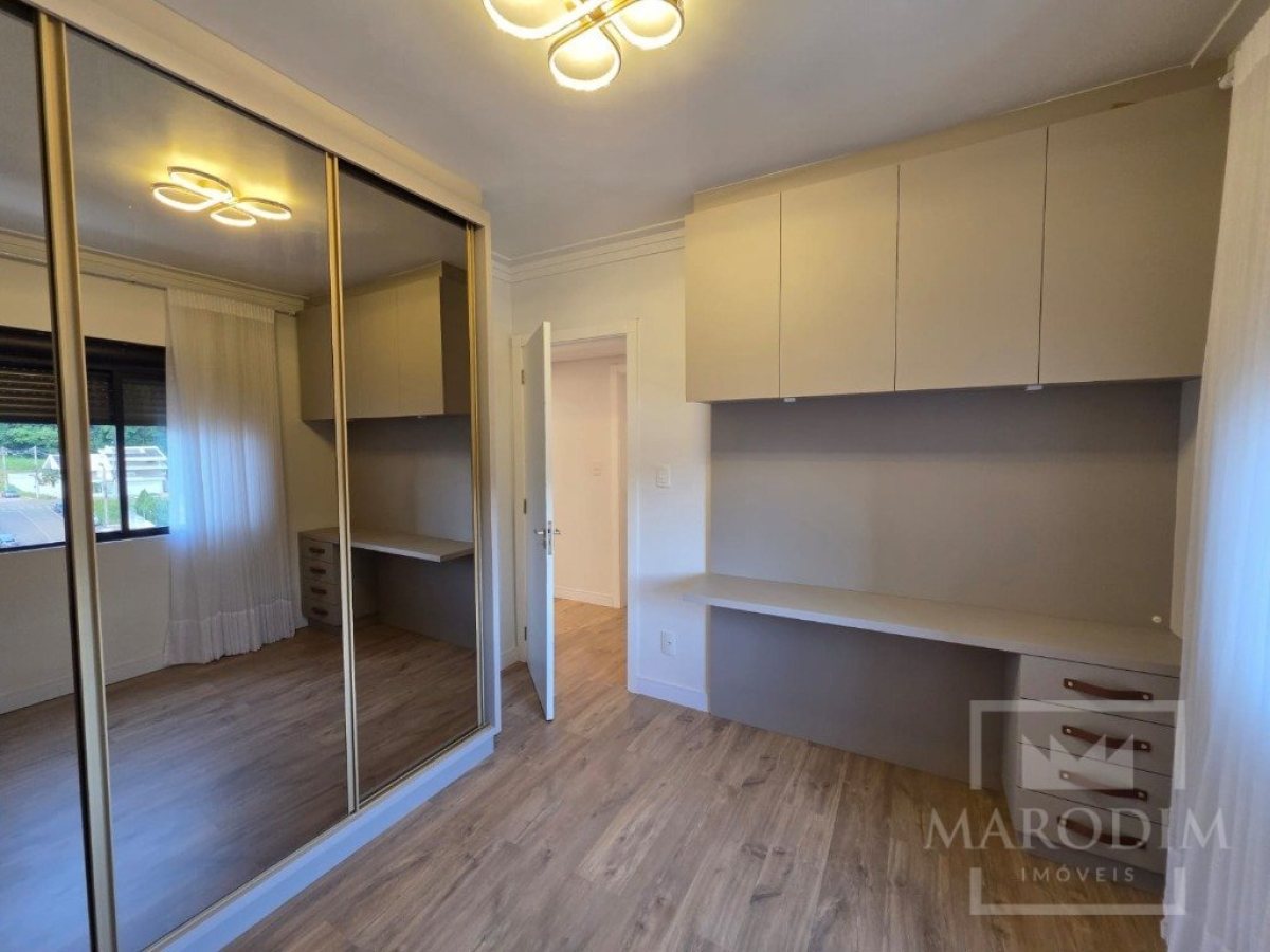 Cobertura com 240m², 3 dormitórios, Nao suíte, 2 vagas, no bairro Centro em Marau