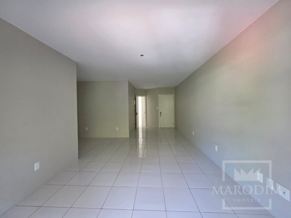 Apartamento com 129m², 3 dormitórios, Sim suíte, 1 vaga, no bairro Centro em Marau