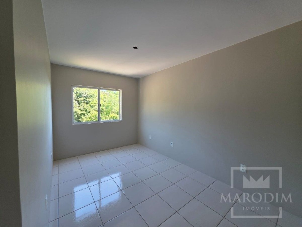 Apartamento com 129m², 3 dormitórios, Sim suíte, 1 vaga, no bairro Centro em Marau