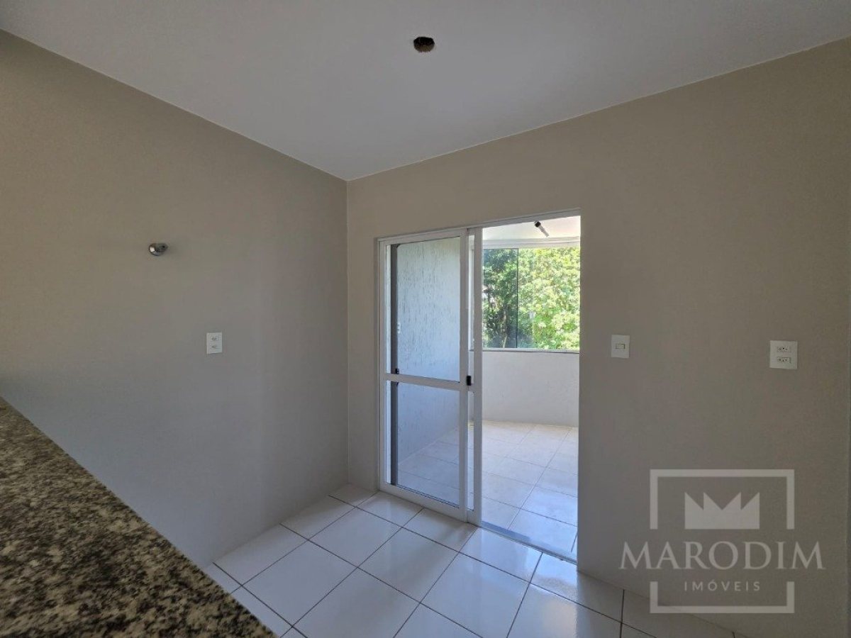 Apartamento com 129m², 3 dormitórios, Sim suíte, 1 vaga, no bairro Centro em Marau