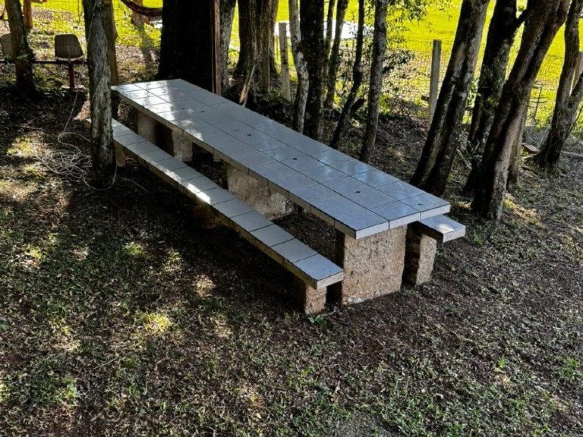 Sítio com 240m², 3 dormitórios, Nao suíte, no bairro Interior em Marau