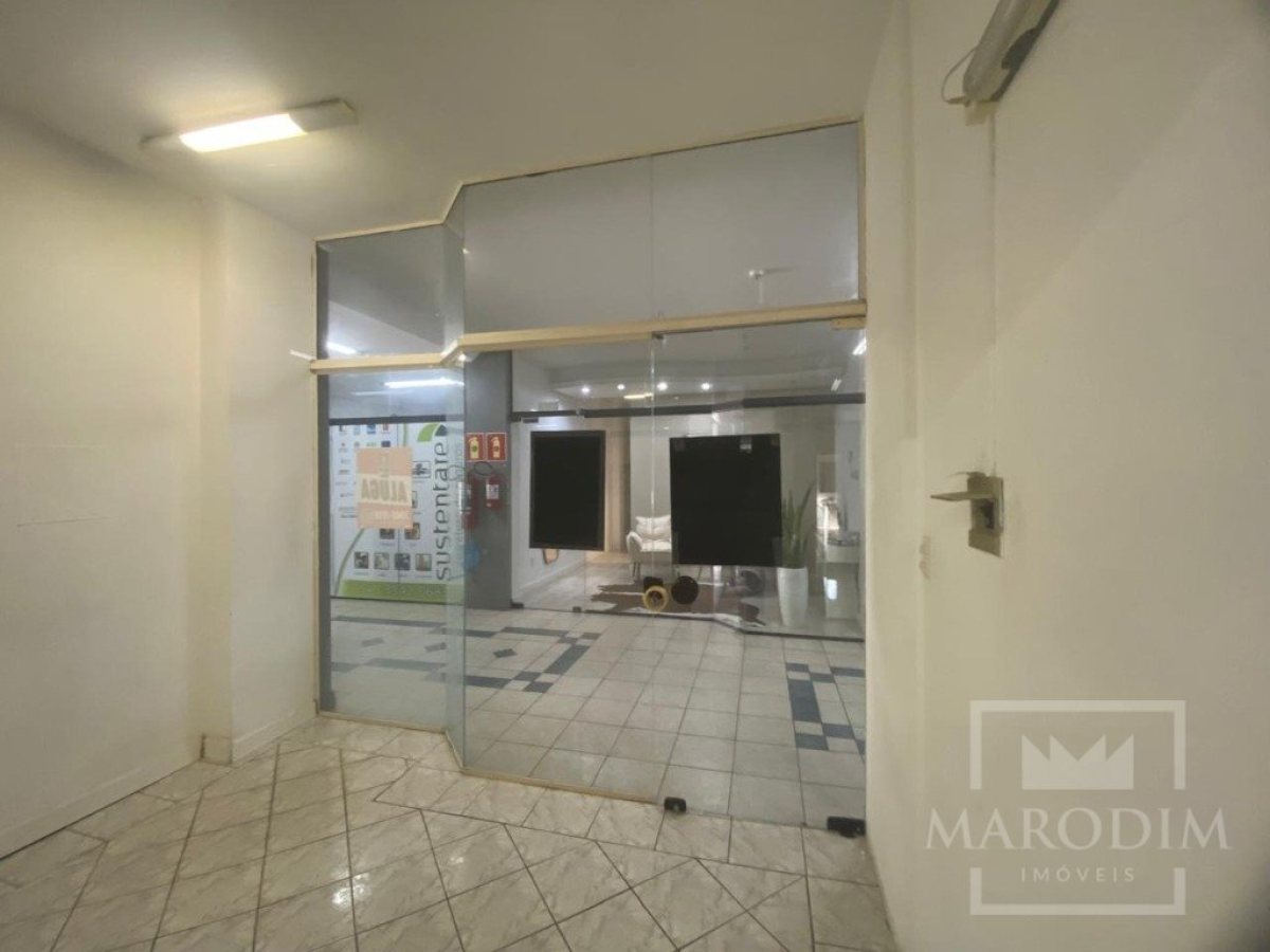 Salas/Conjuntos com 30m², Nao suíte, no bairro centro em Marau