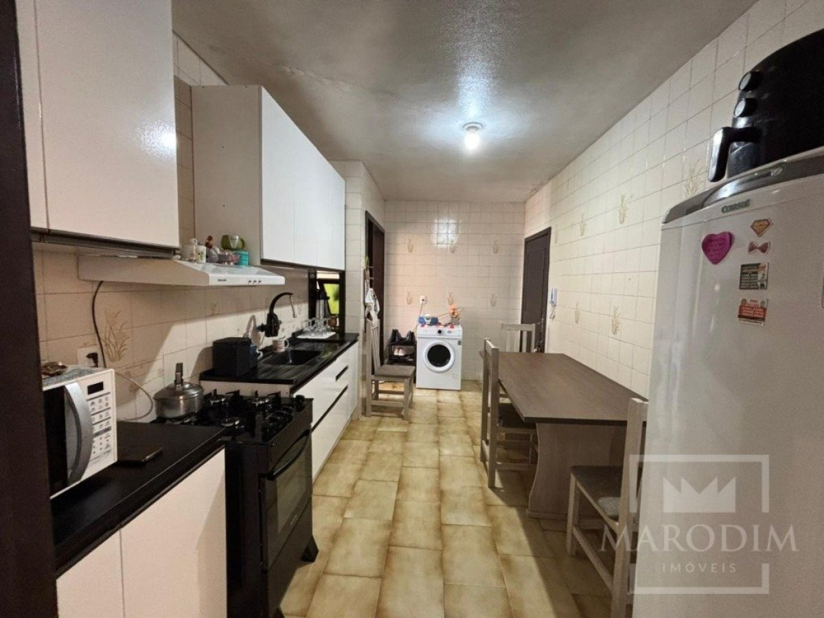Apartamento com 96m², 3 dormitórios, Nao suíte, no bairro Centro em Marau