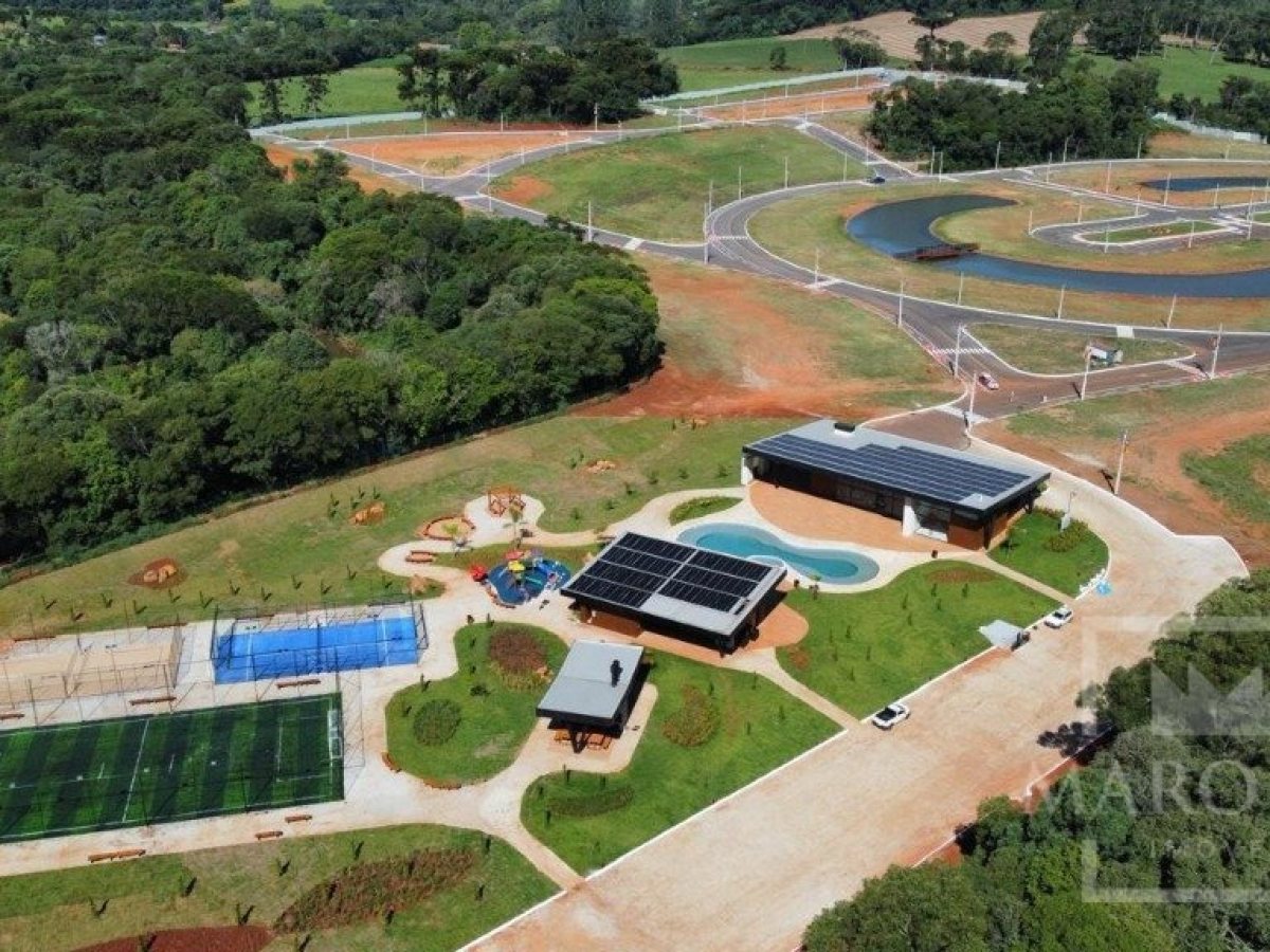 Terreno em Condomínio com 1117m², Nao suíte, no bairro Villa Consant em Marau