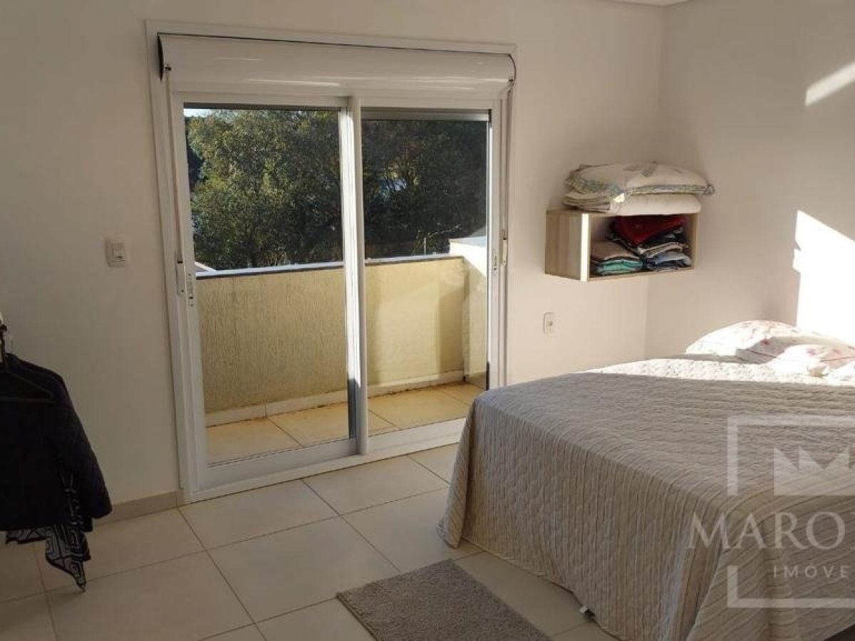 Sítio com 210m², 2 dormitórios, Nao suíte, 2 vagas, no bairro Barragem Capingui em Marau